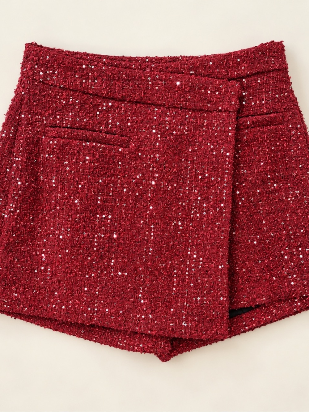 NWOT Easy Clothes Burgundy Red Sequin Tweed Shorts Size Small